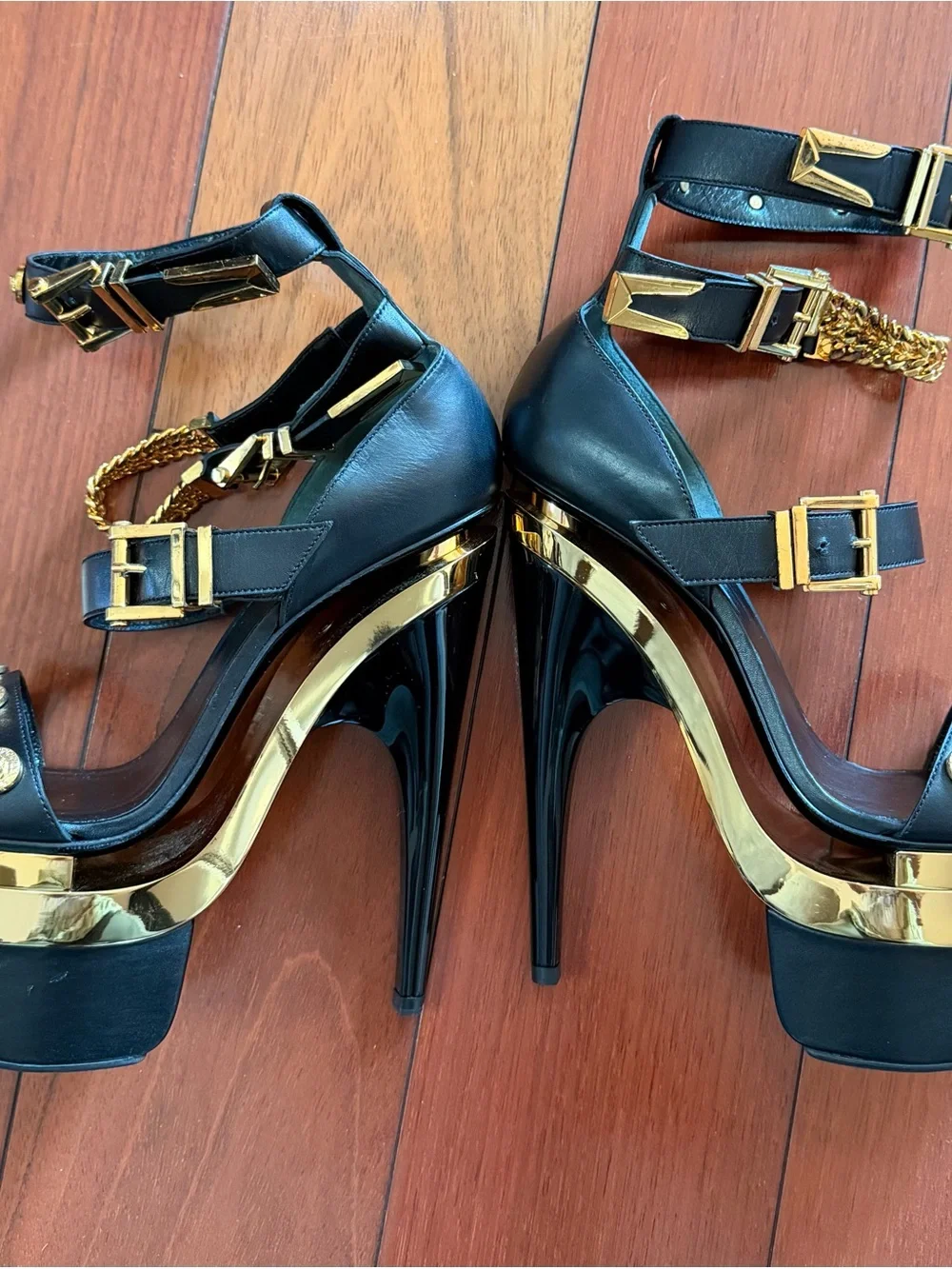 Versace Black and Gold Leather Triple Platform Medusa size 7.5/8 US